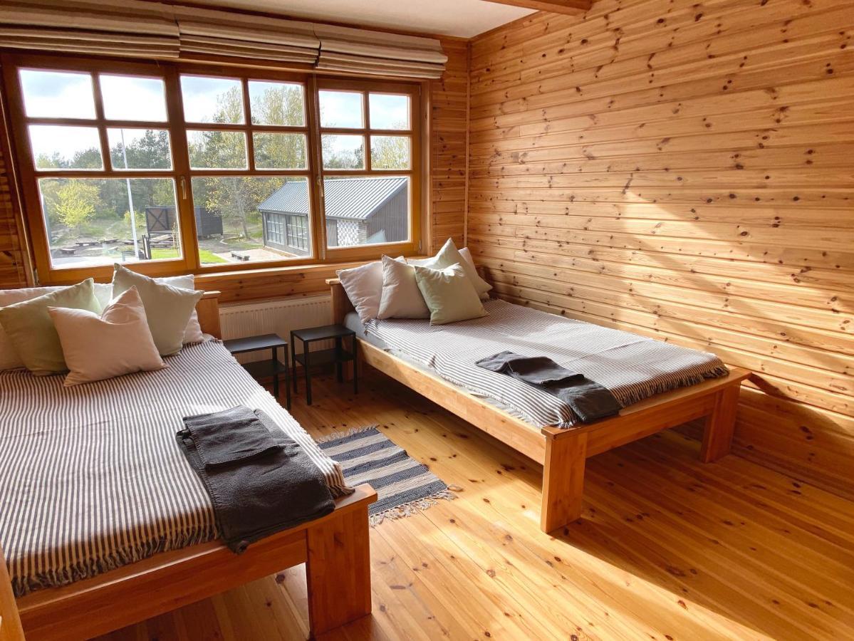 Hotel Akagals à Pāvilosta Extérieur photo