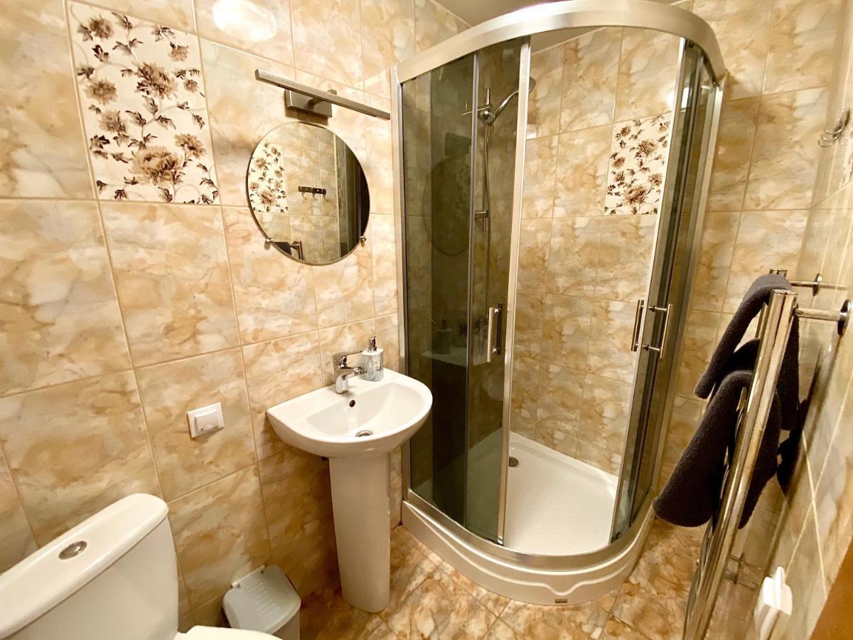 Hotel Akagals à Pāvilosta Extérieur photo